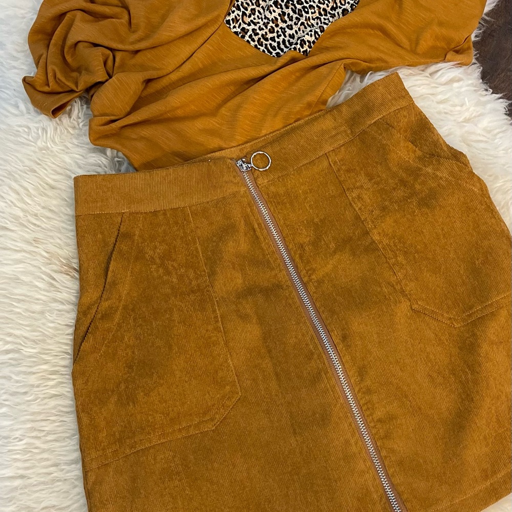 O-ring Zip Front Corduroy Straight Skirt